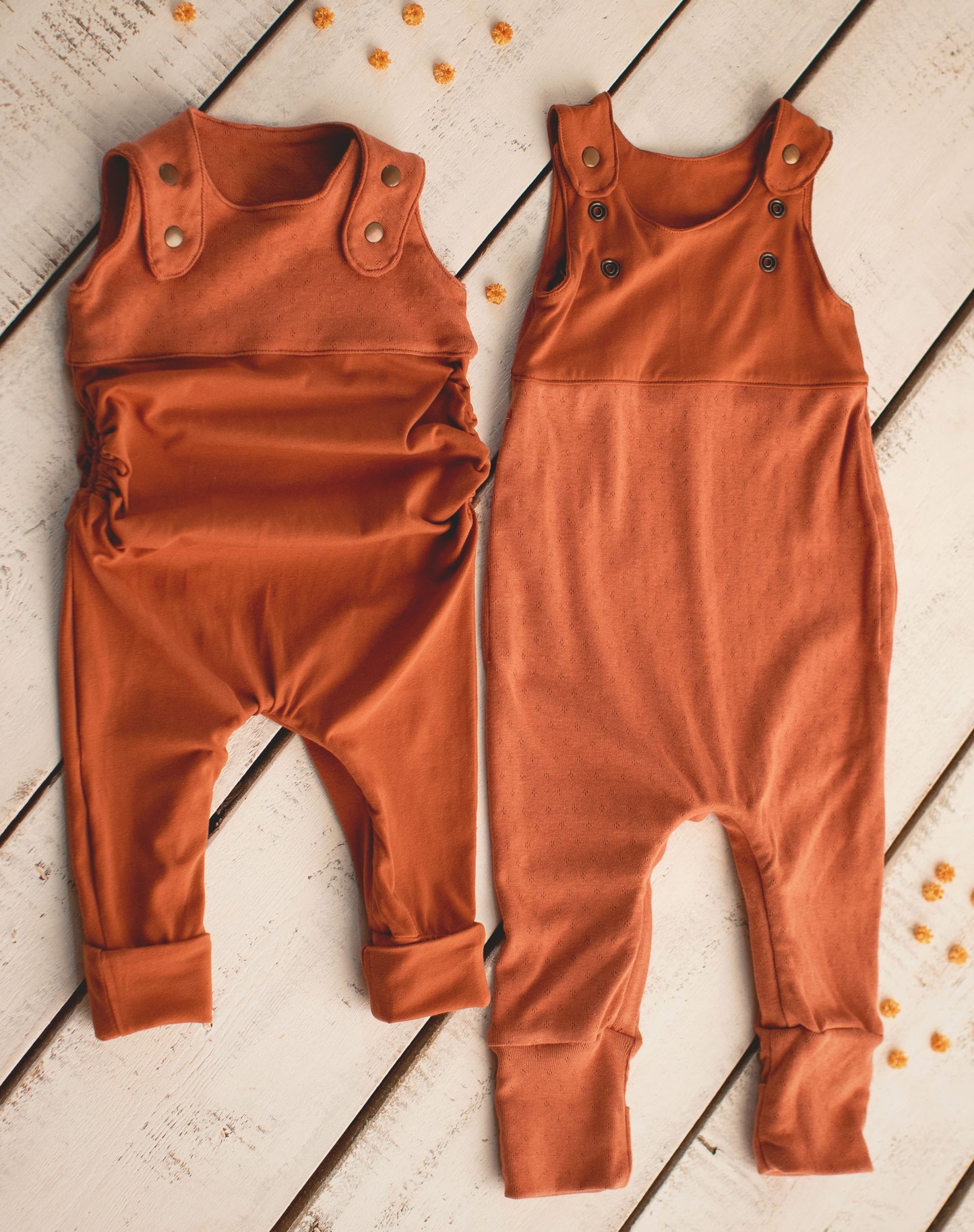 Grow-with-me Jumpsuit. Textured Green